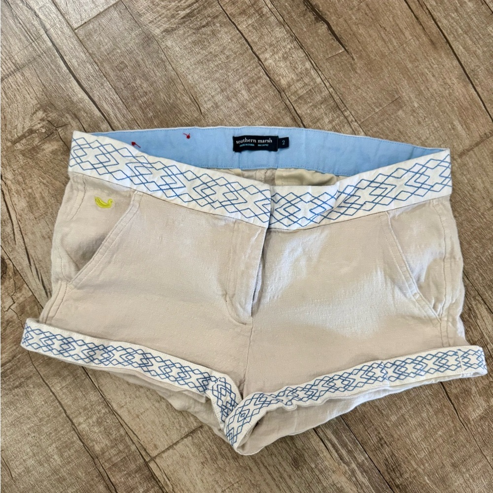 Southern Marsh "The Hannah" Women's Khaki Cuffed Shorts Blue Trim Size 2